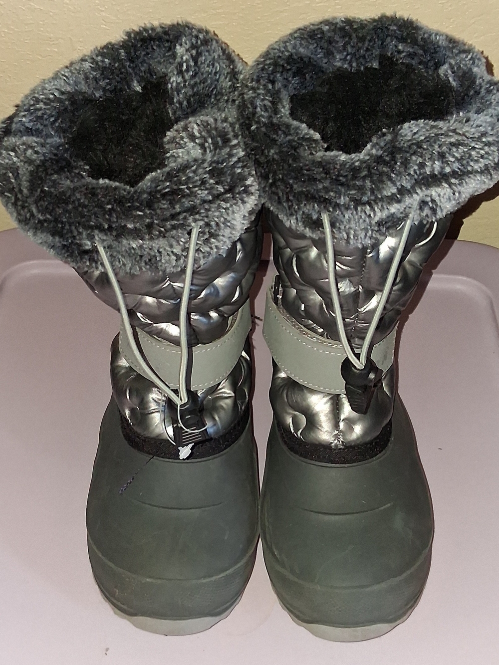 Kamik Girls Gray Faux-Fur Snow Boots